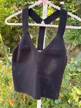 Black Ribbed Cropped Racerback Low-cut Tank Top